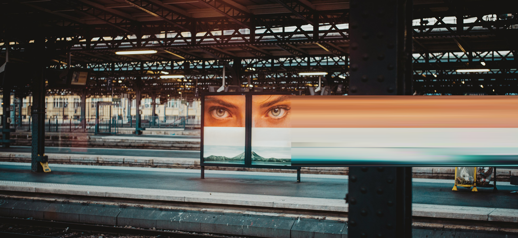 ML6 advertising railway station