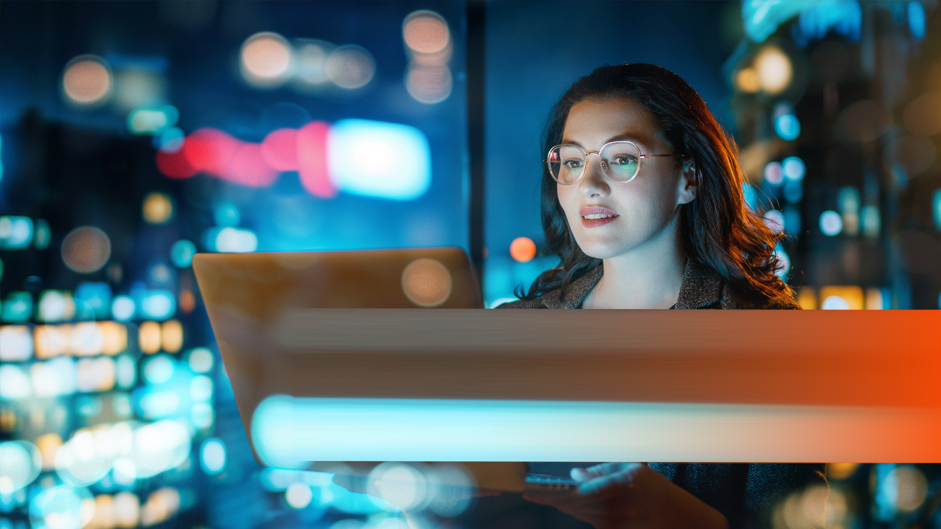 Data & IT women with a laptop