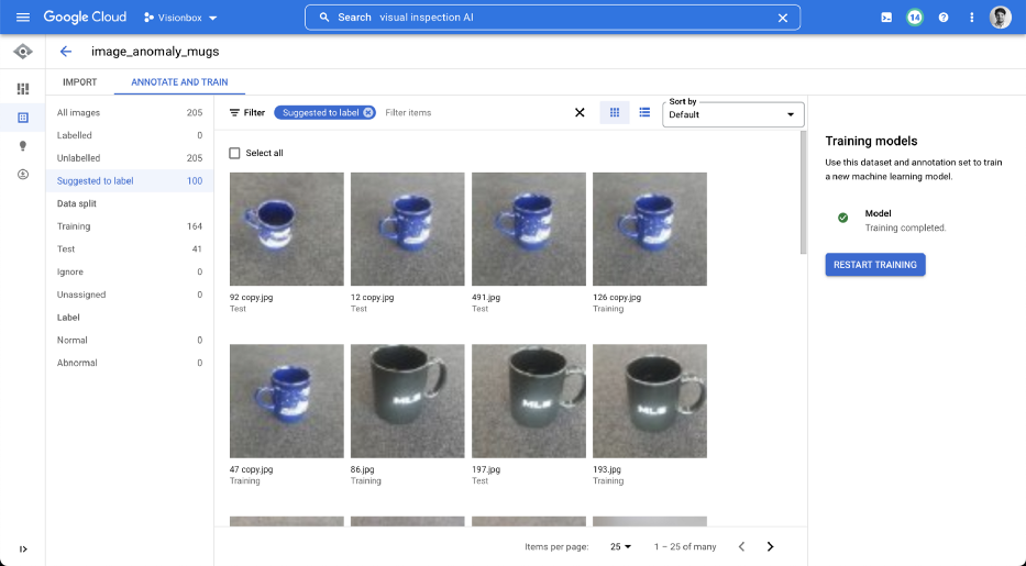 Example image anomaly mugs 5 blue mugs