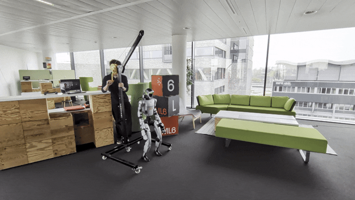 robot_falling_trimmed (1)