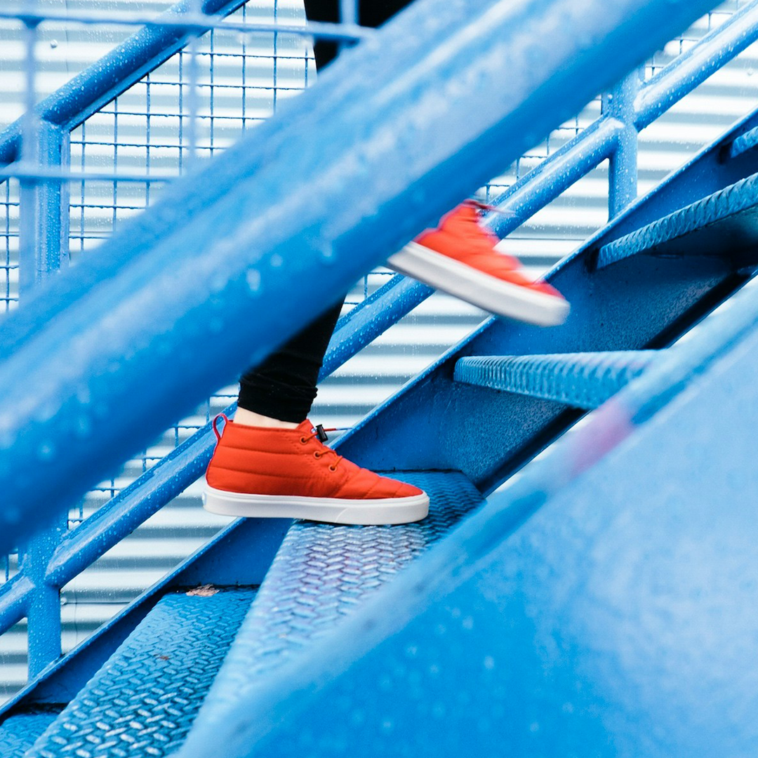 Photo by Lindsay Henwood on Unsplash_SQ0